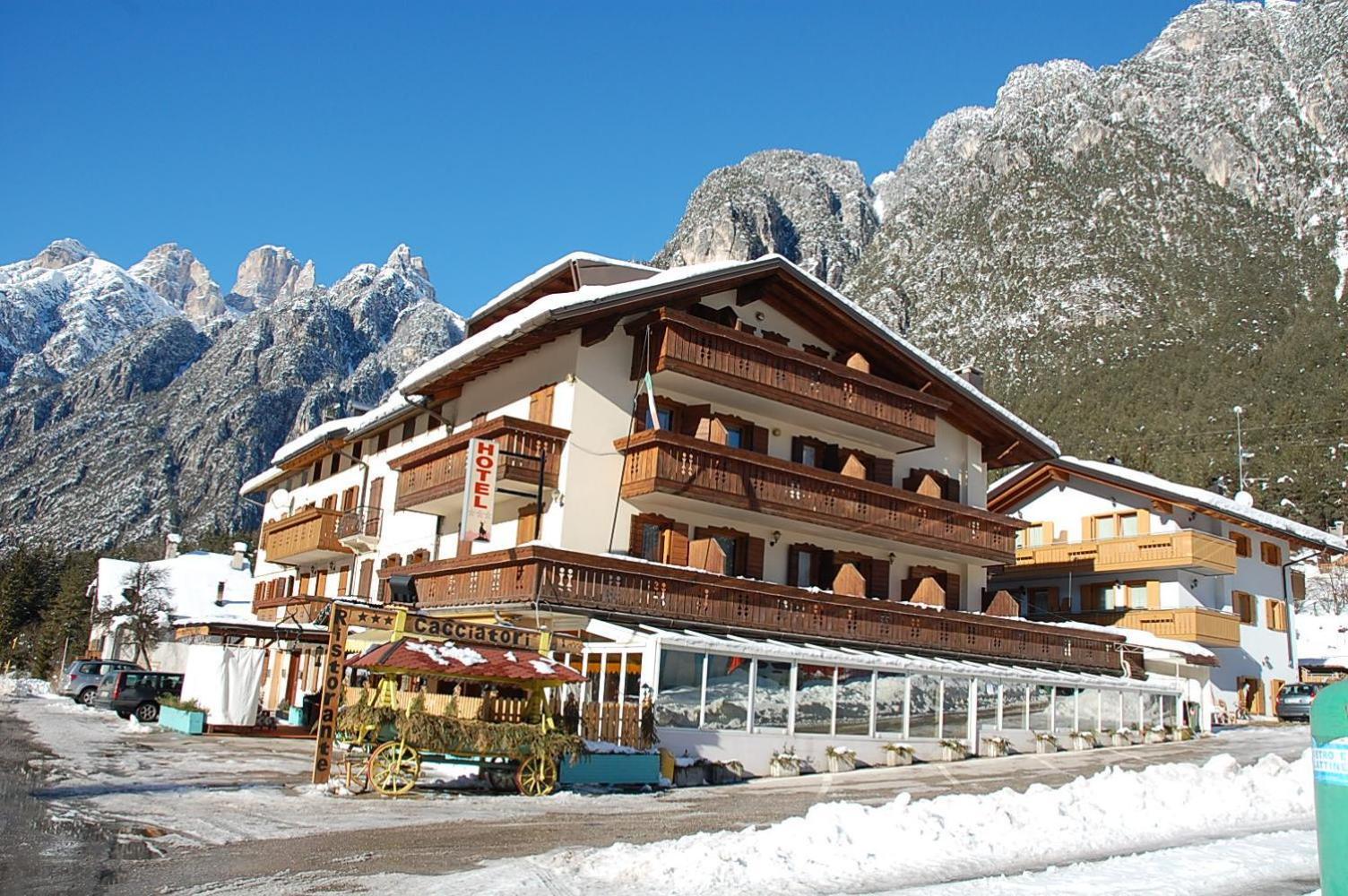 Albergo Ristorante Cacciatori Auronzo di Cadore Exteriér fotografie