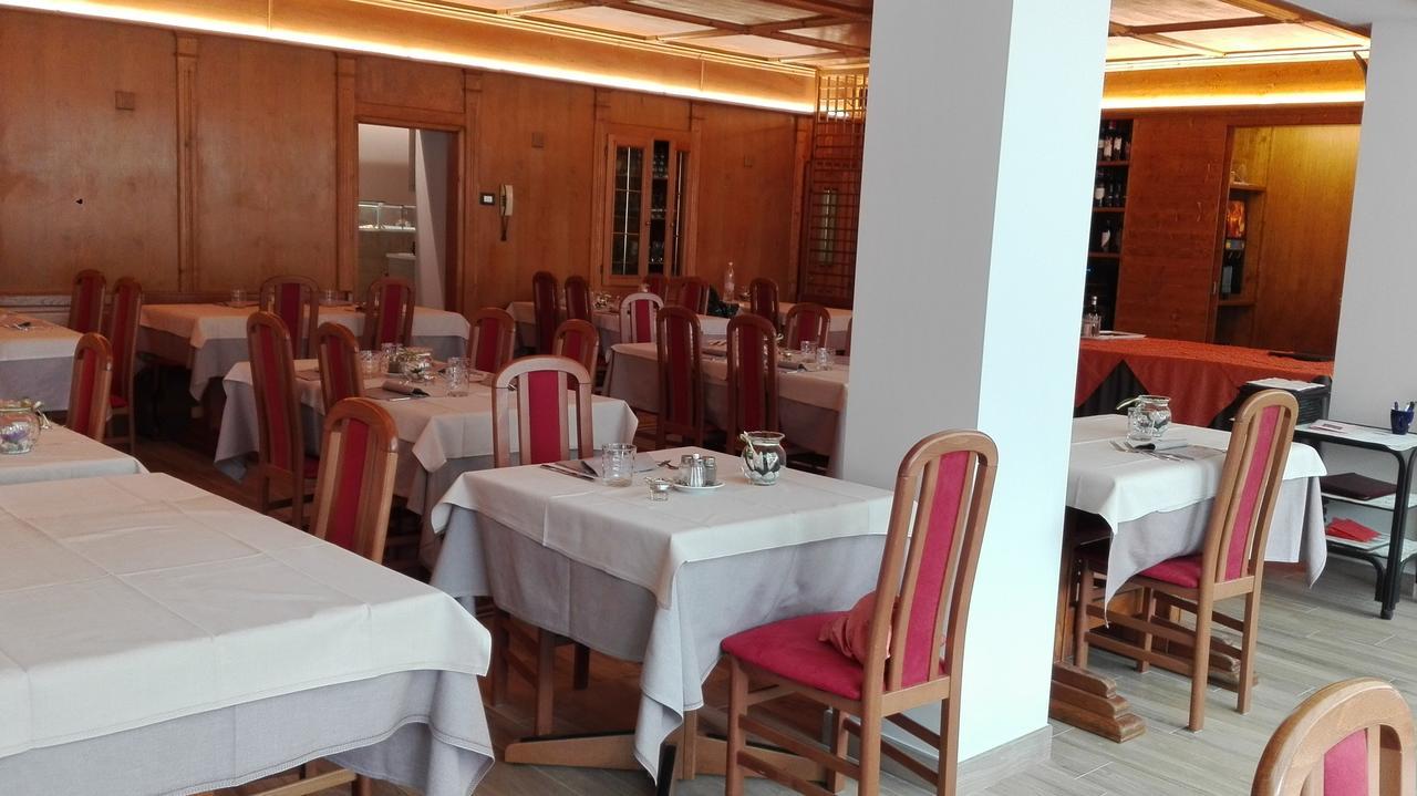 Albergo Ristorante Cacciatori Auronzo di Cadore Exteriér fotografie